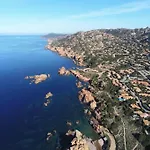Carla - Frontsea House With Private Pool And Sauna
