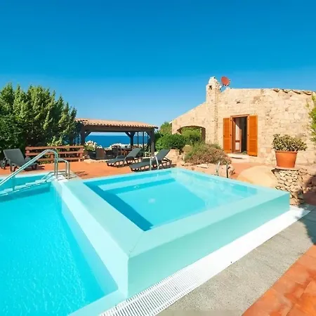 Carla - Frontsea House With Private Pool And Sauna Costa Paradiso