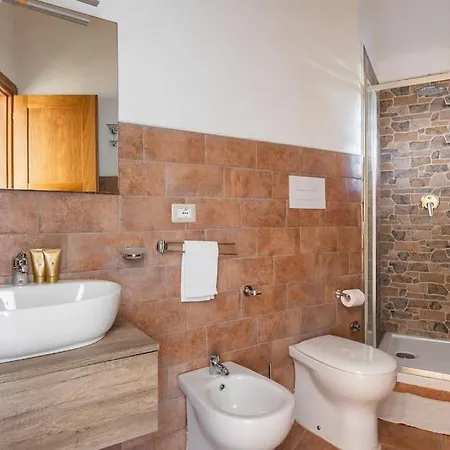 Carla - Frontsea House With Private Pool And Sauna 빌라 *