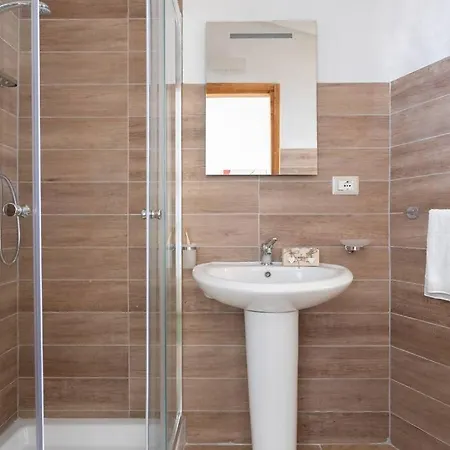 Carla - Frontsea House With Private Pool And Sauna Villa