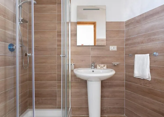 Carla - Frontsea House With Private Pool And Sauna Villa