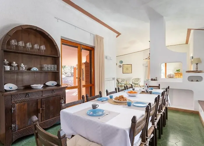 Carla - Frontsea House With Private Pool And Sauna Costa Paradiso